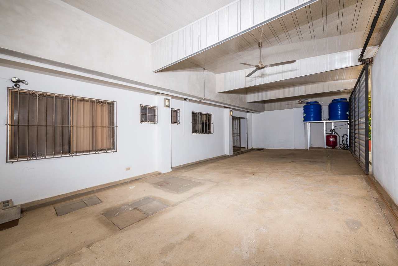 Casa Descanso | Fully Furnished Home Near Tamarindo Beach