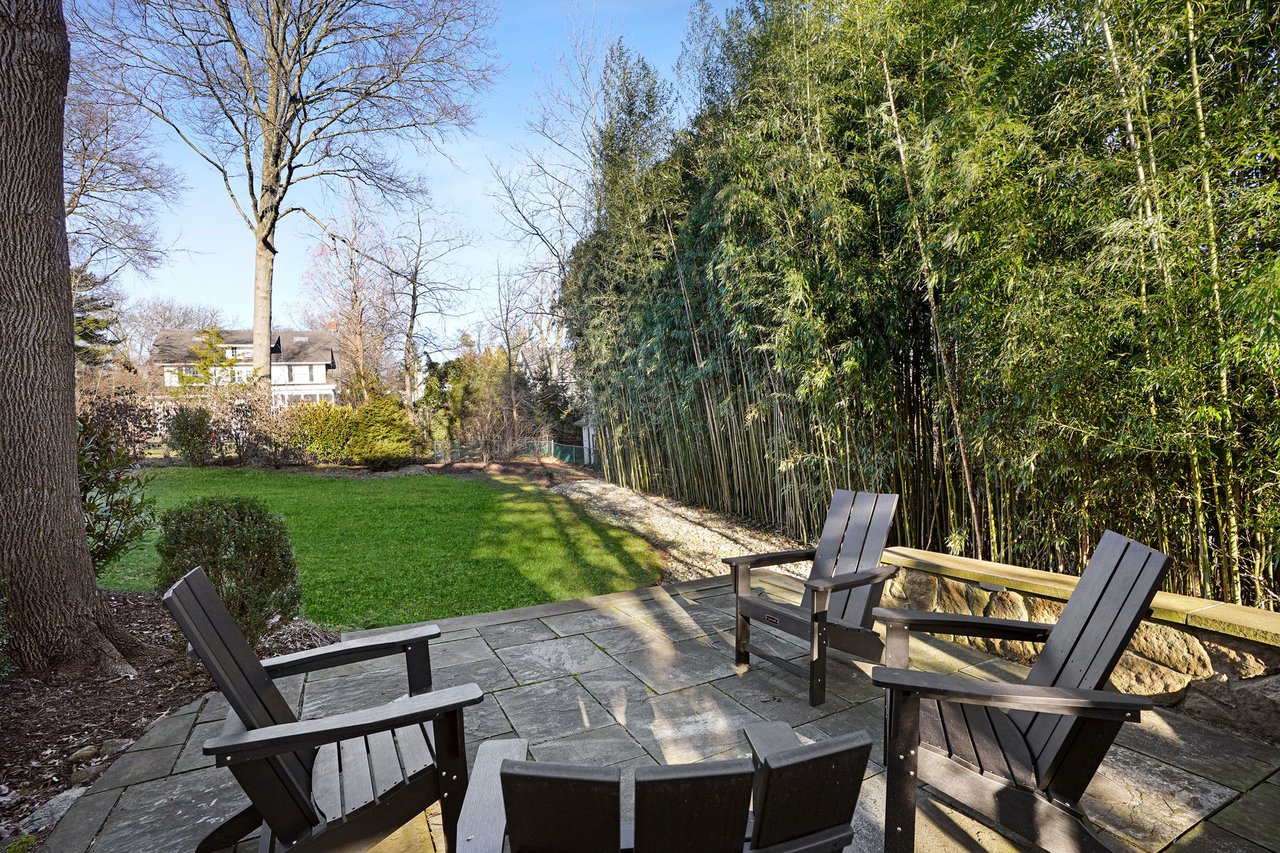 51 Curtis Pl