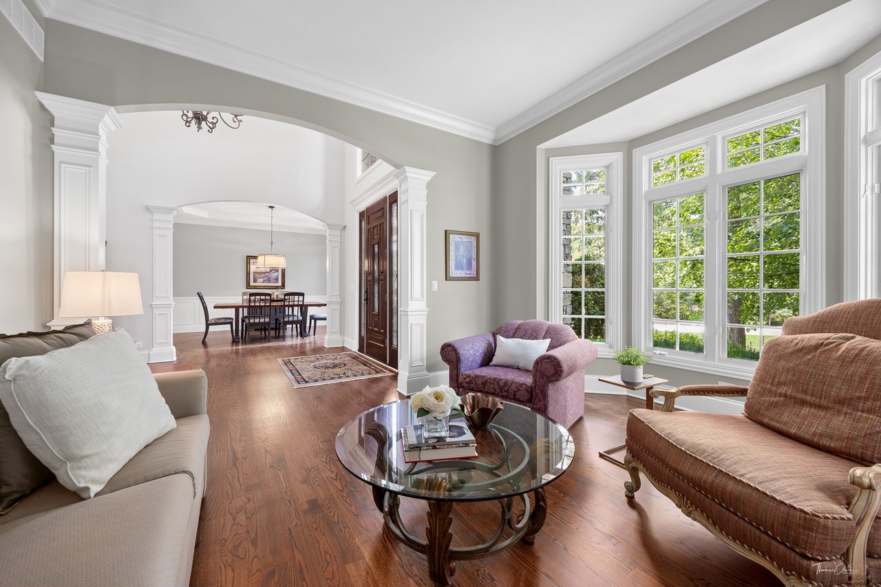Luxury Home in Lisle
