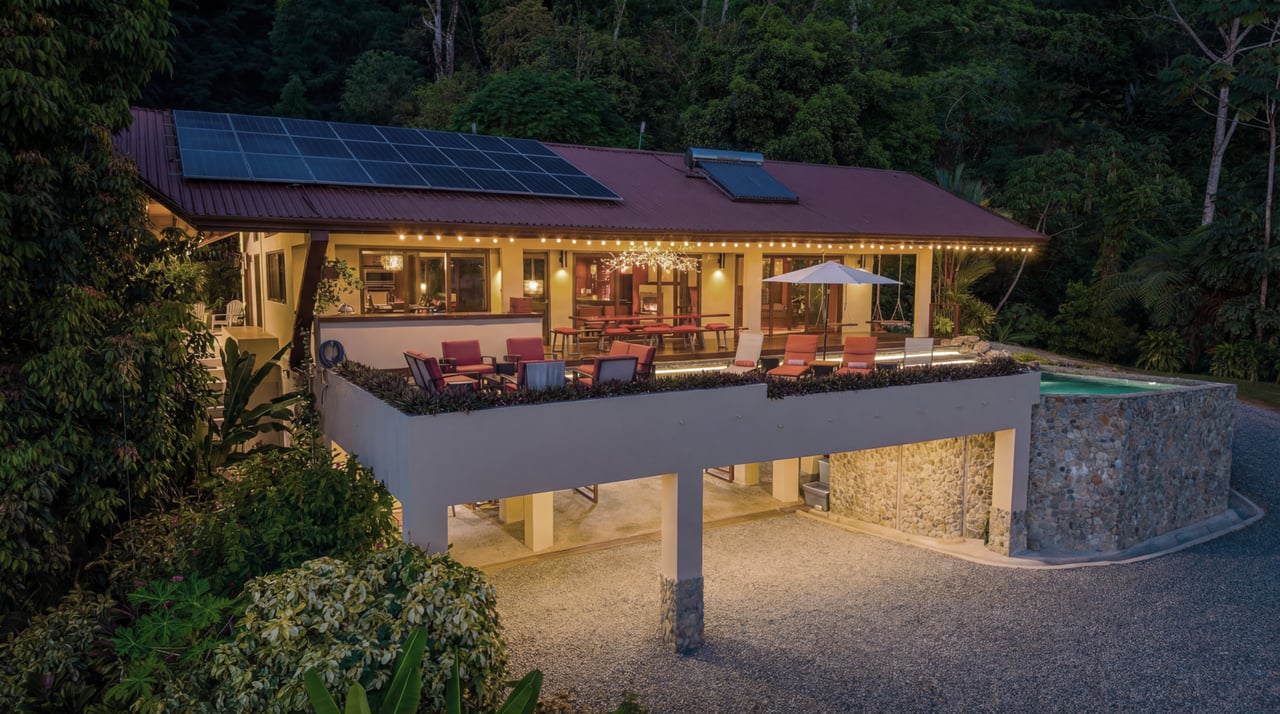 CasaPor Fin,Where the Rainforest Meets the Sea - Oceanview Luxury Estate