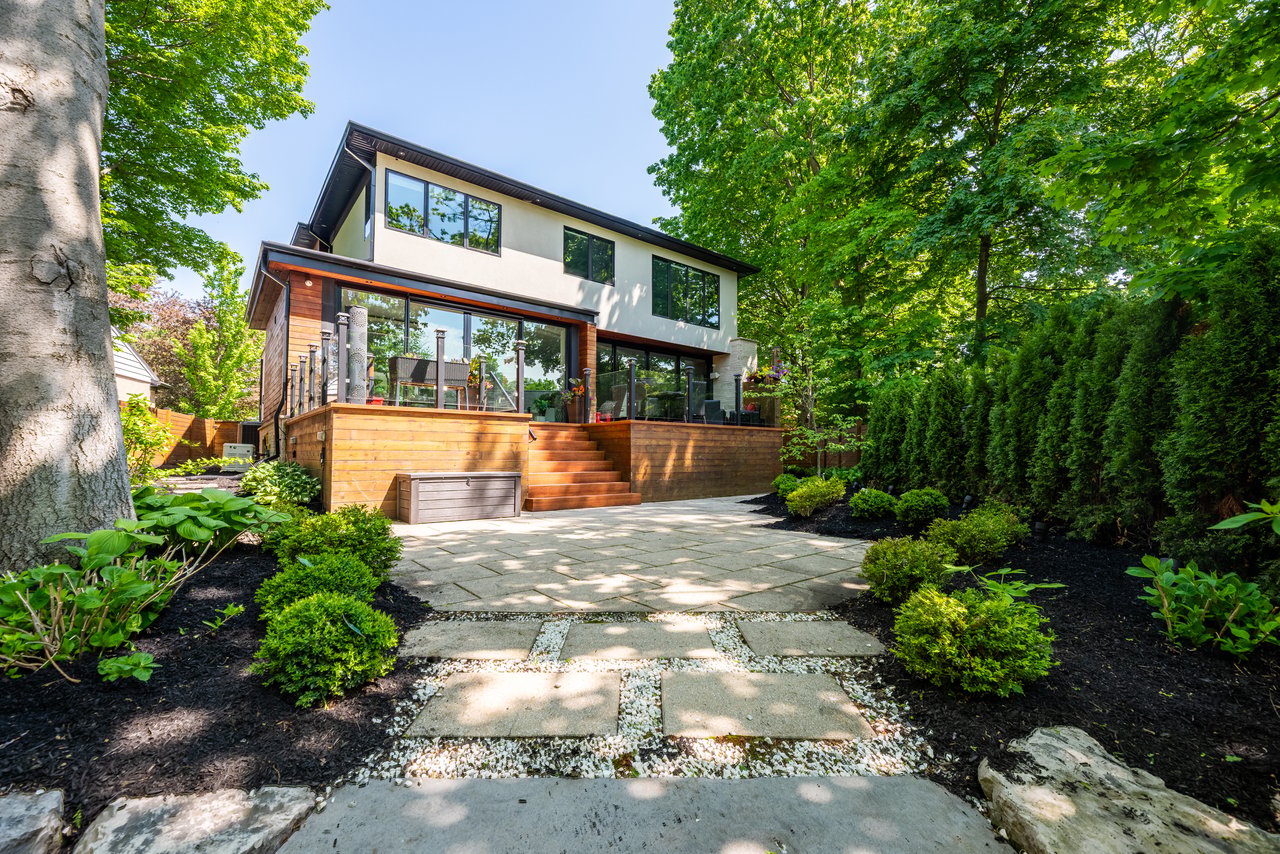 1388 Acton Crescent