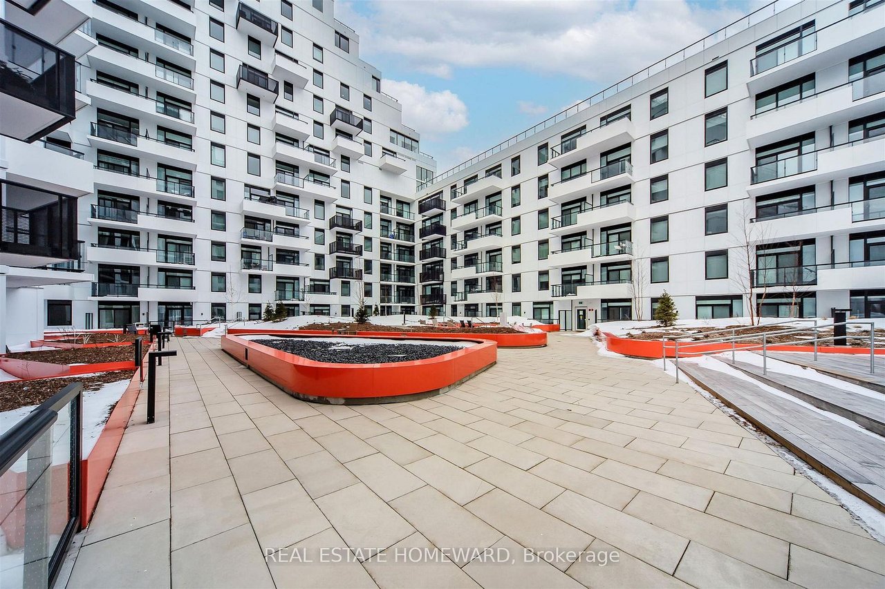 PENTHOUSE BY THE BEACHES 