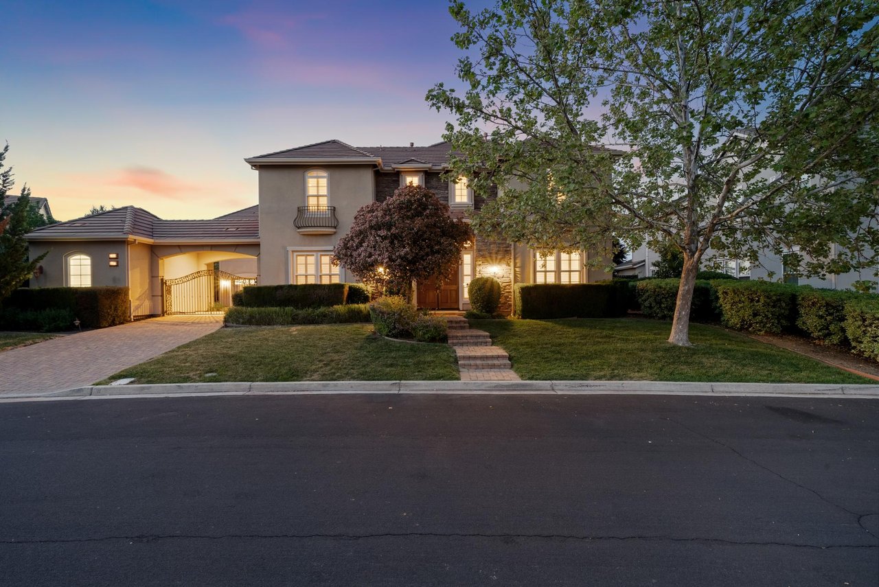 Vineyard Heights