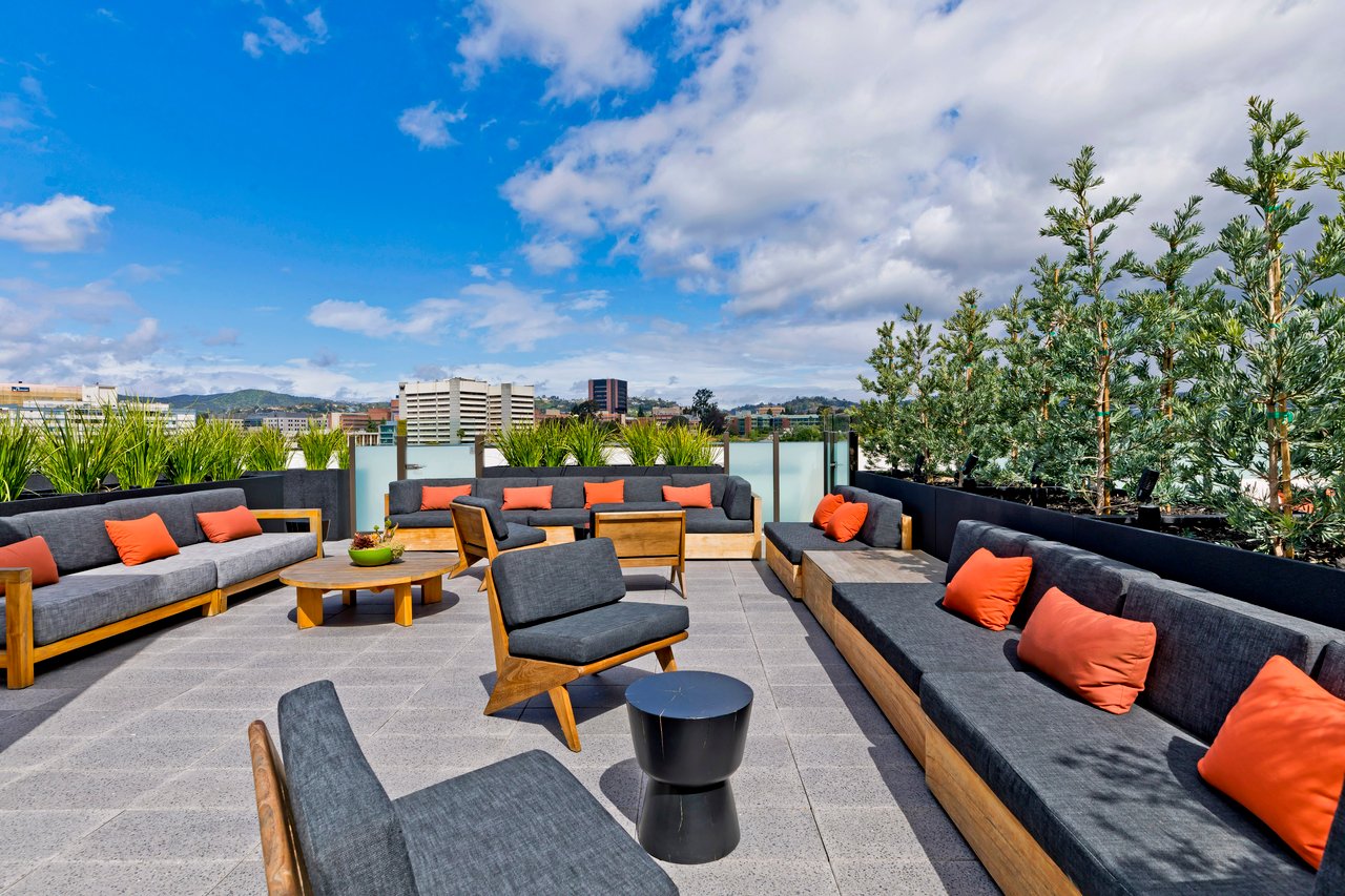 10777 Wilshire Blvd Unit: 409, Wilshire Corridor 