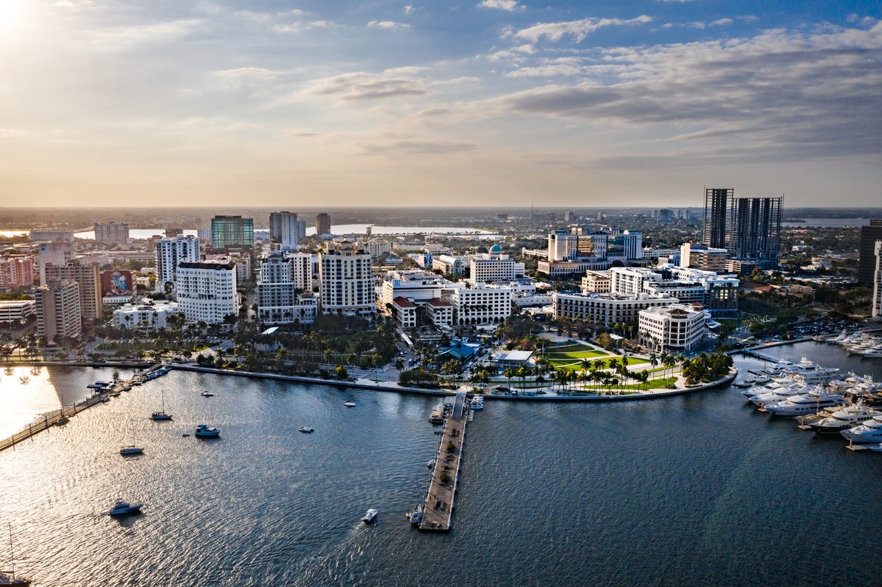 aerial of Downtown West Palm Beach intracoatsal