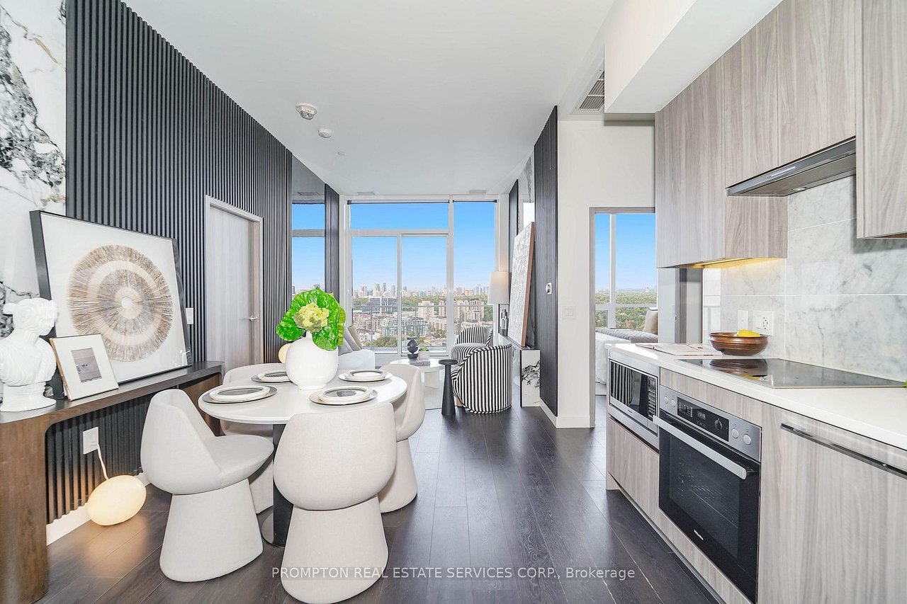 SEASONS CONDOS PENTHOUSE 