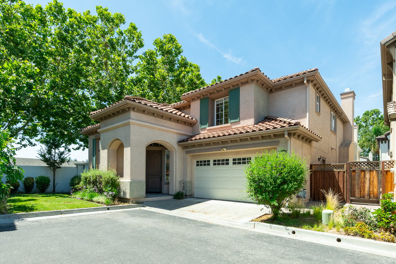 5947 Pala Mesa Dr