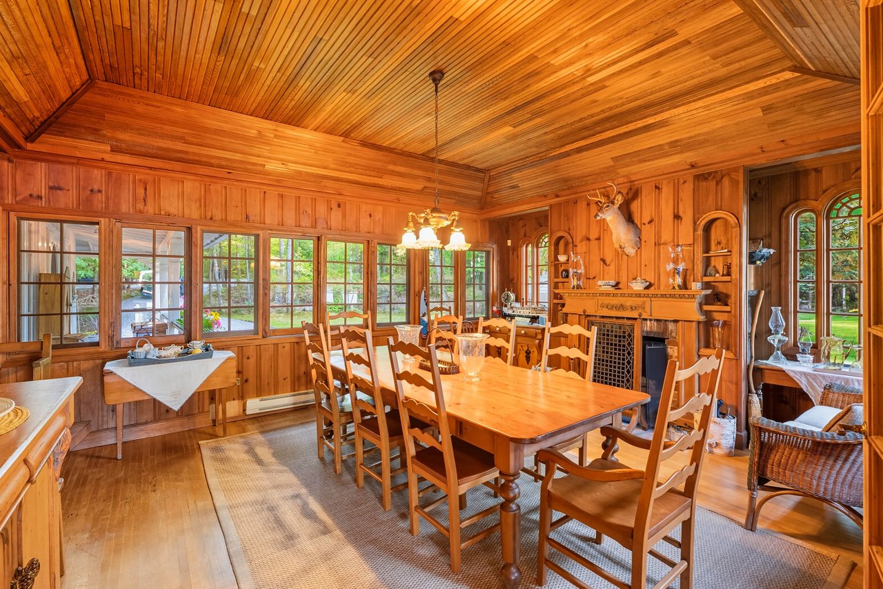 Lake Rosseau Landmark