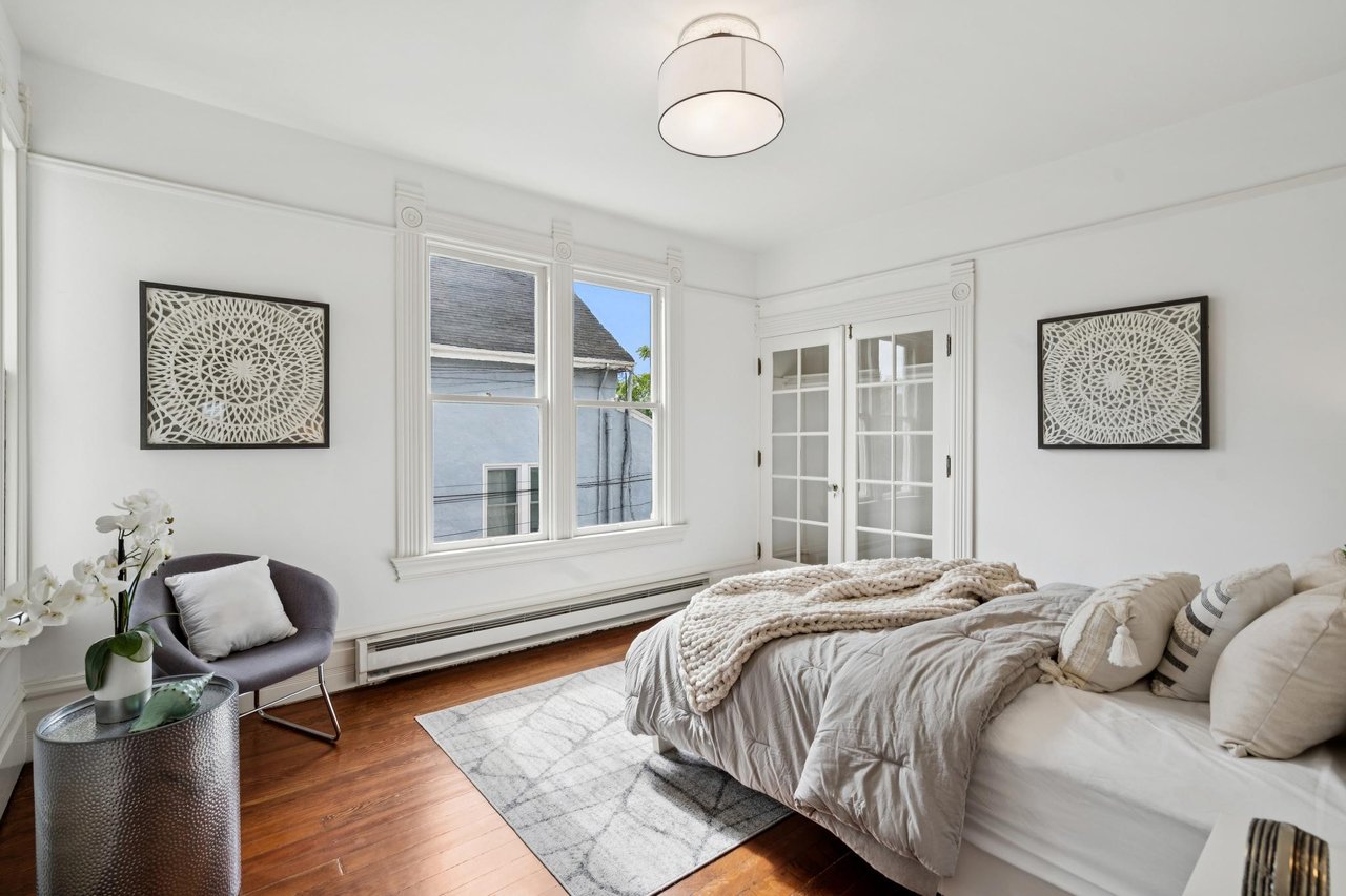 2120 & 2122 Encinal Avenue A & B 