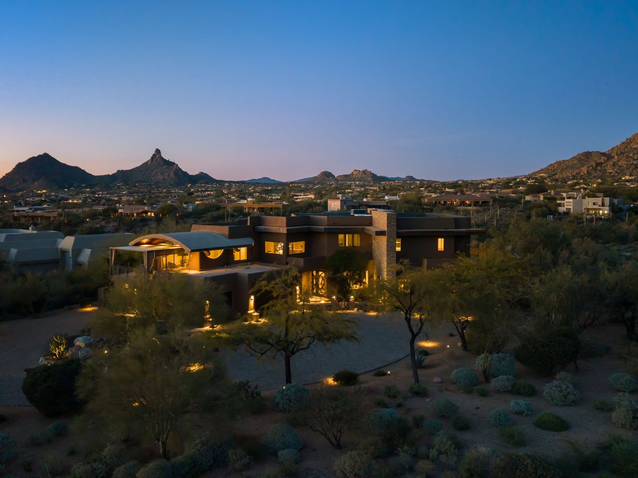 10570 E Pinnacle Peak Road