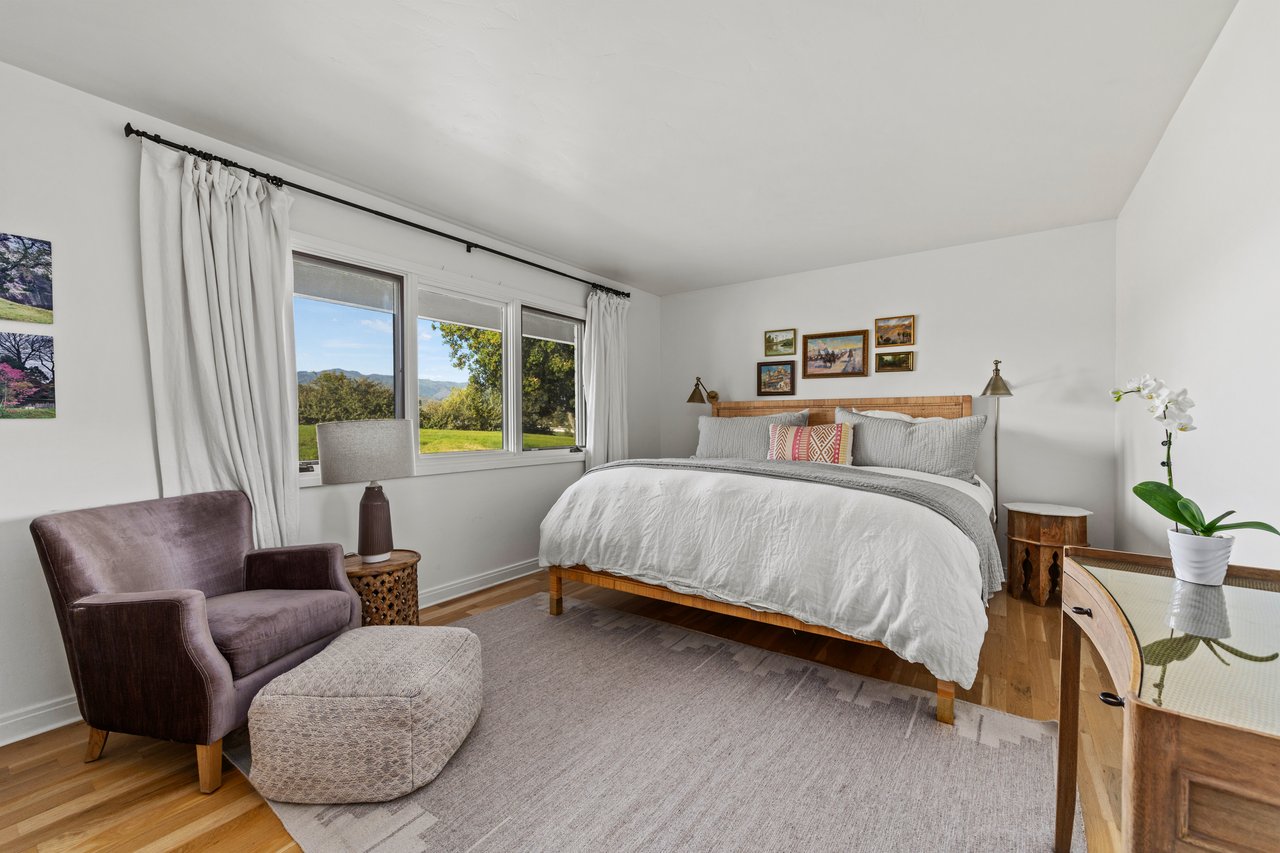 CONTEMPORARY HACIENDA with Privacy, Views, and Quality Craftsmanship