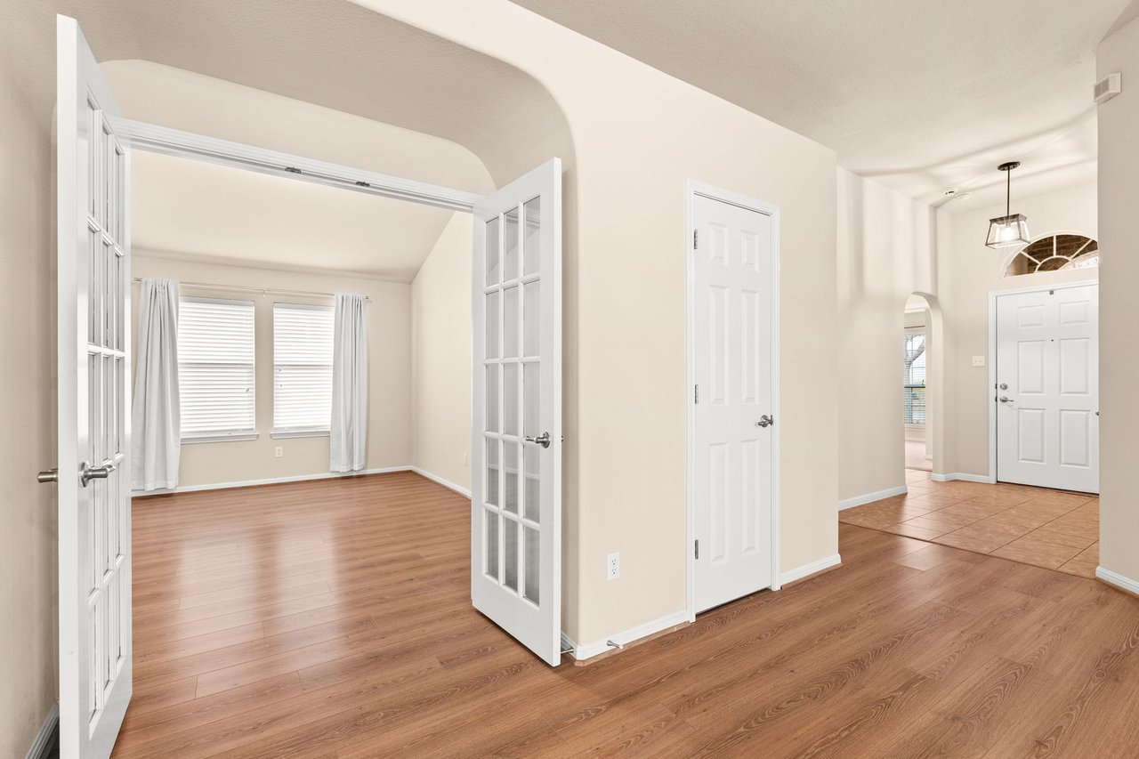 226 Fresno Springs
