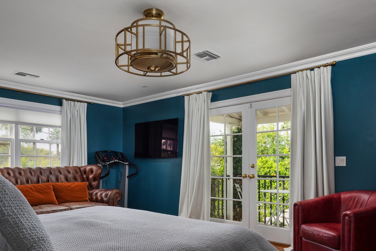 917 ENCANTO Drive SW