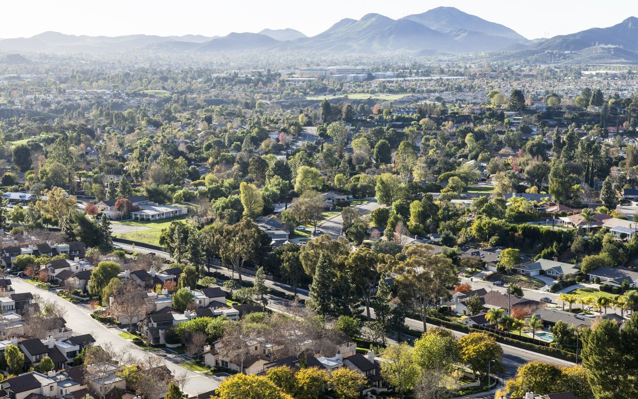 Thousand Oaks