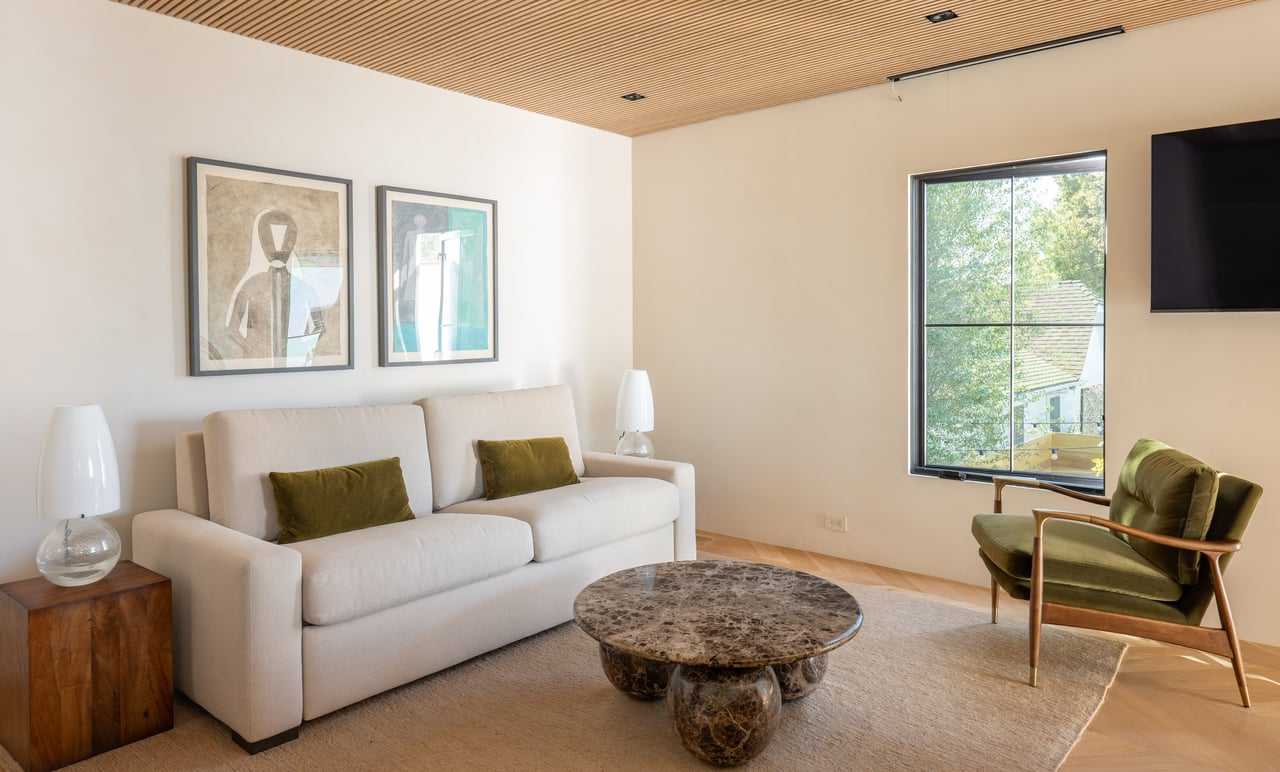 330 N Arden Blvd, Hancock Park