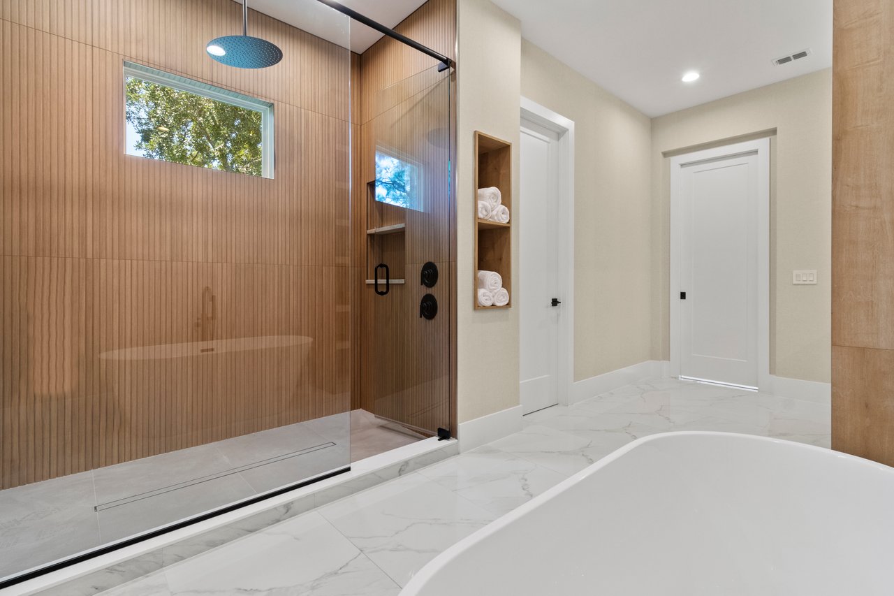 7706 Ficquette Rd- Windermere