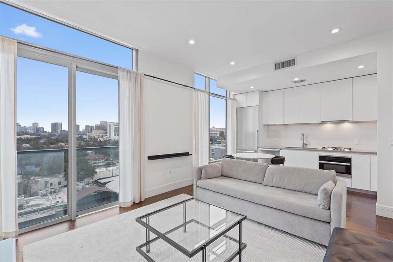 501 West #1106