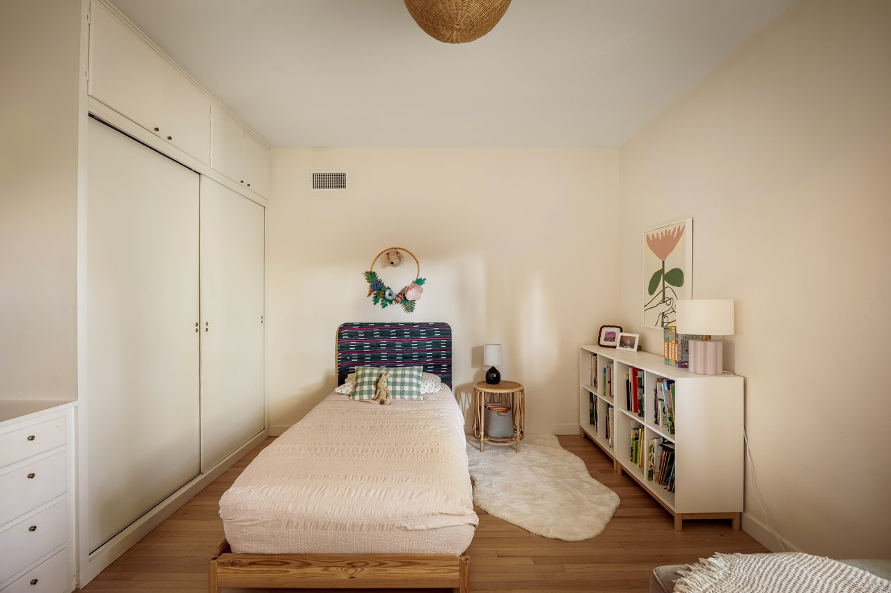 650 W 11th Street