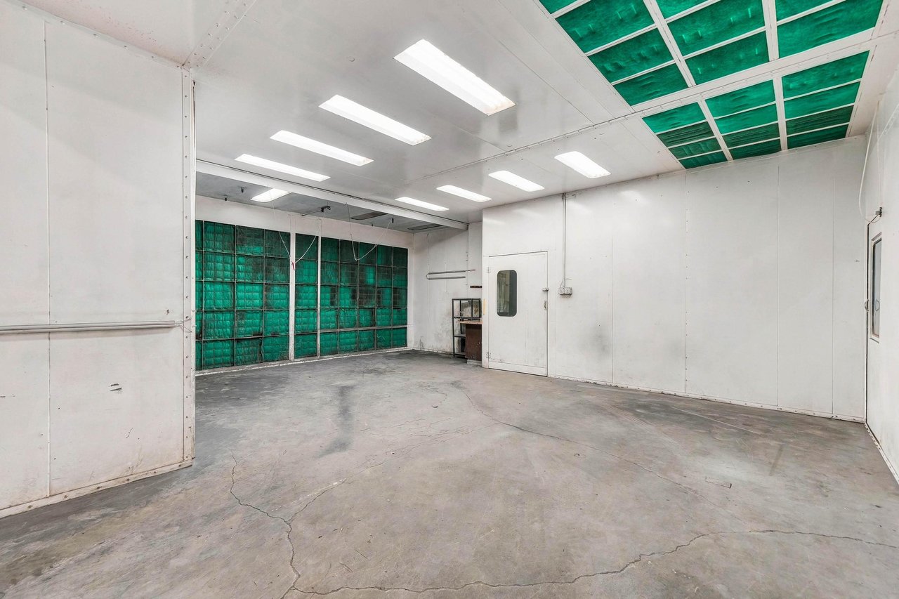 2823 N. San Fernando 