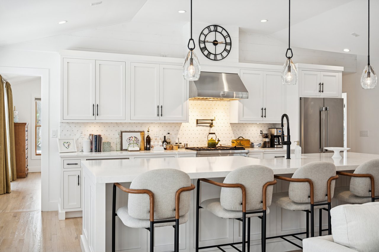 42 Mount Misery Drive