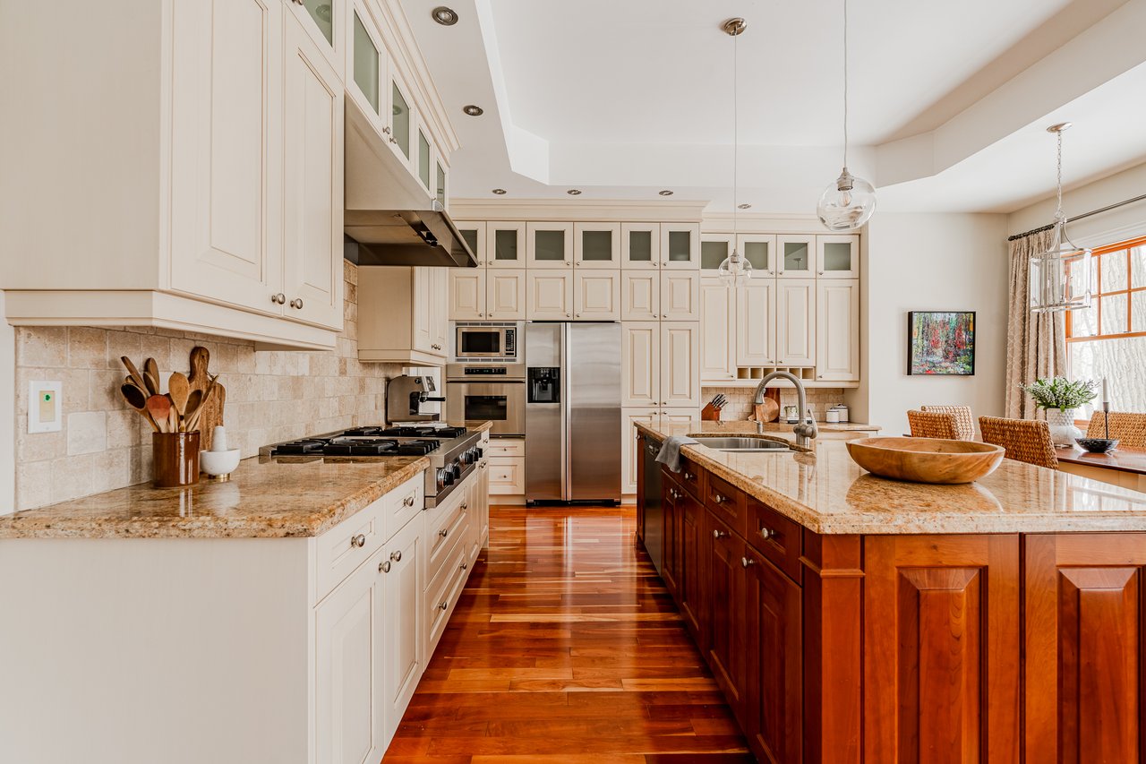 148 Balsam Ave