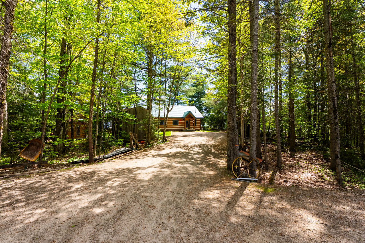3491A Axe Lake Road, McMurrich/Monteith, ON