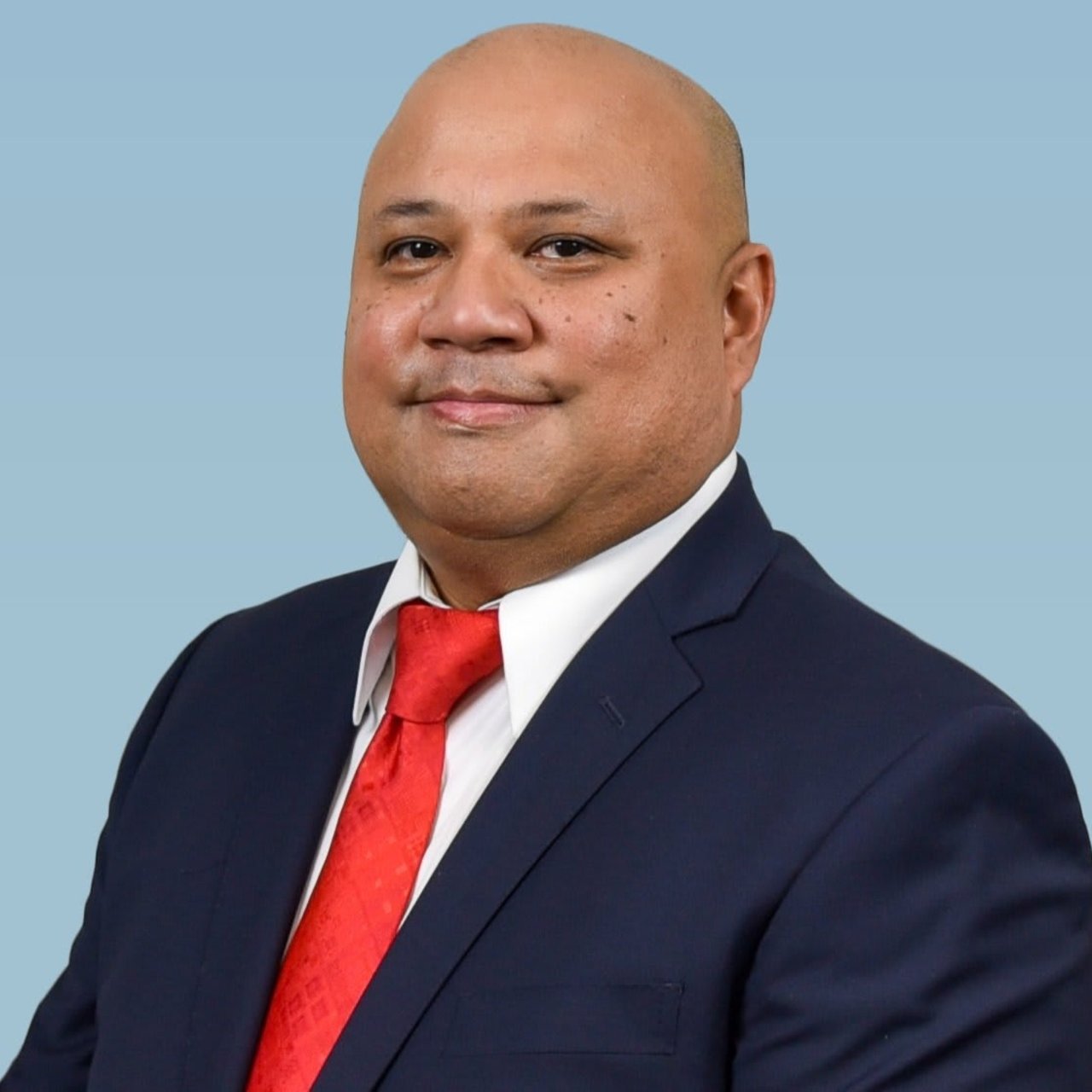 Rommel Velasquez Burke, VA Real Estate Agent Headshot