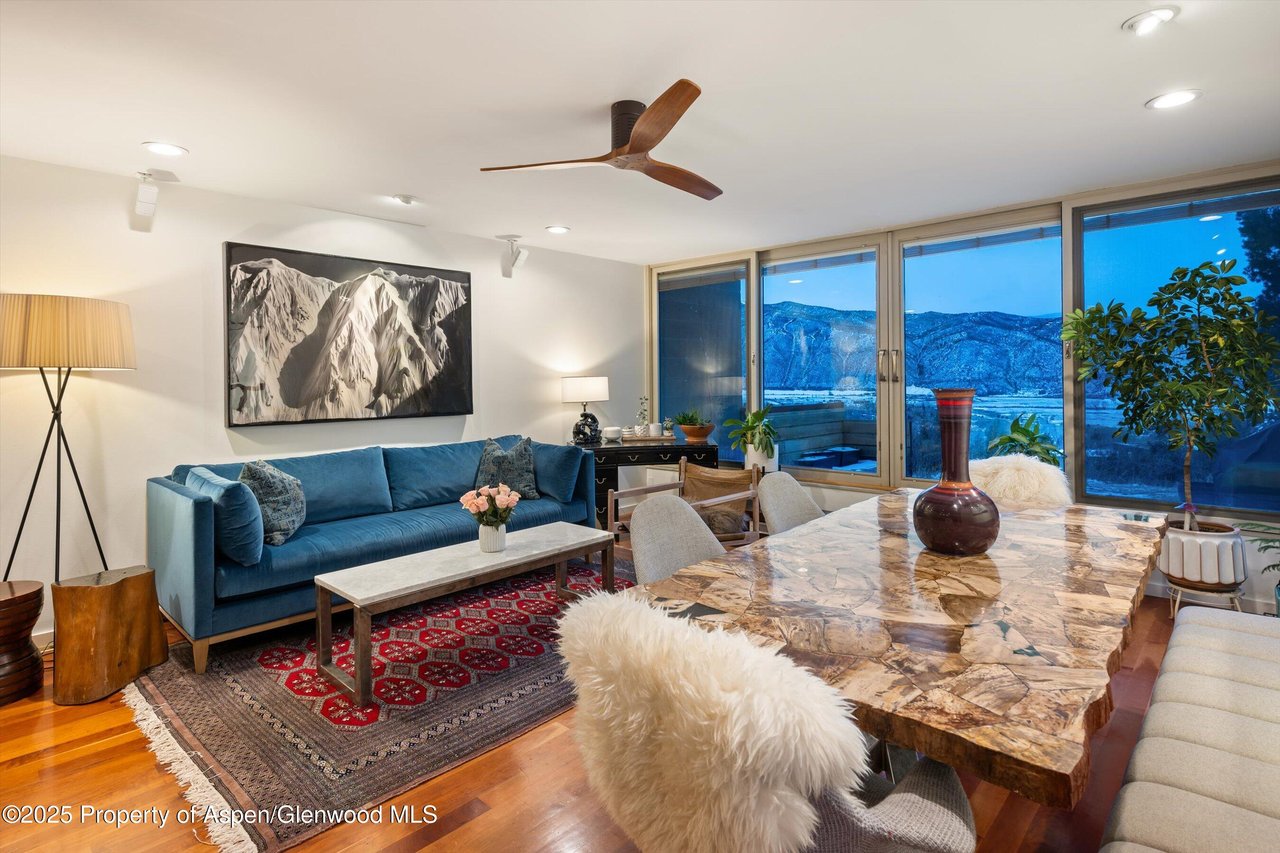 805 Pinon Dr, #1