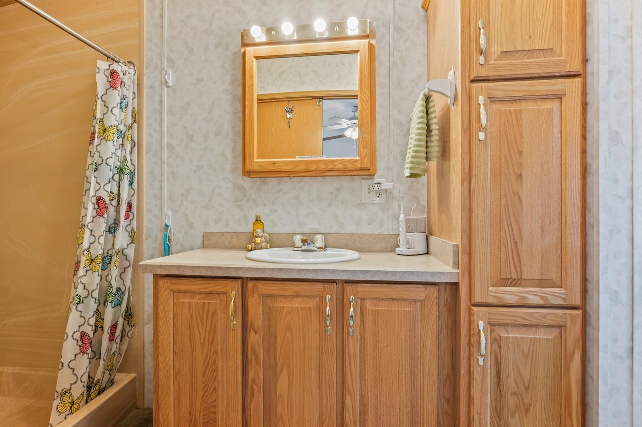 19 Olivia Avenue, Oakland