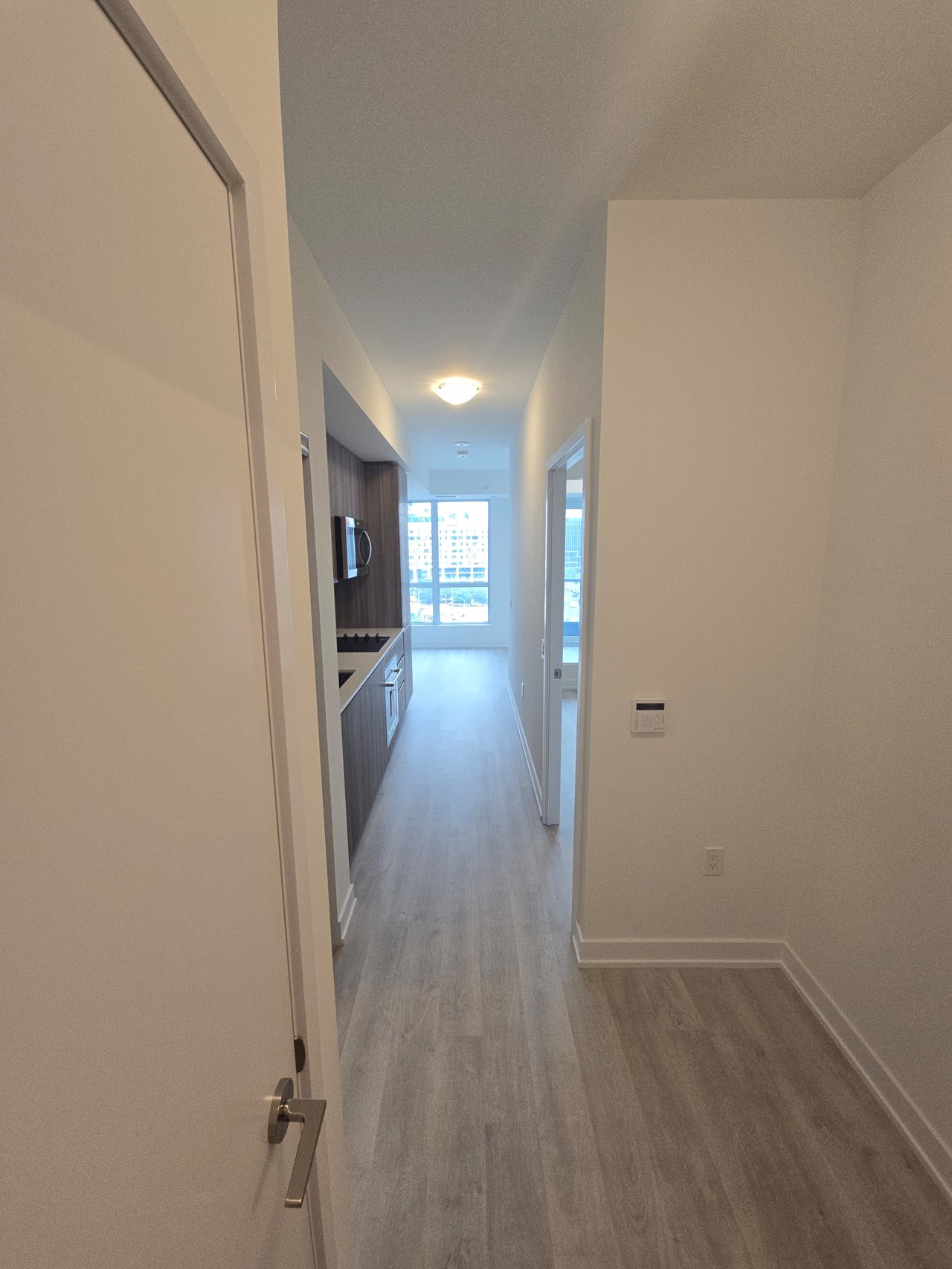 15 Richardson Street, Toronto C08 Unit: 711