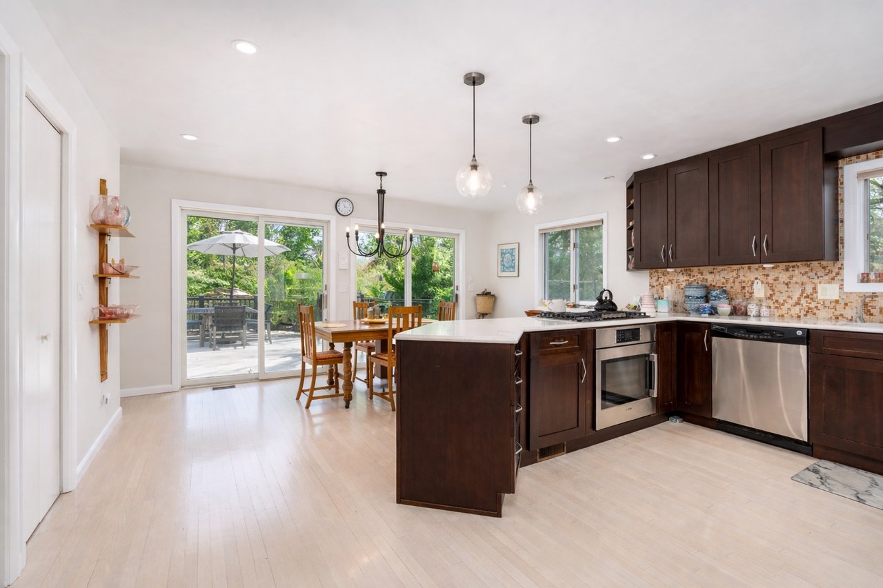 785 The Strand, East Marion