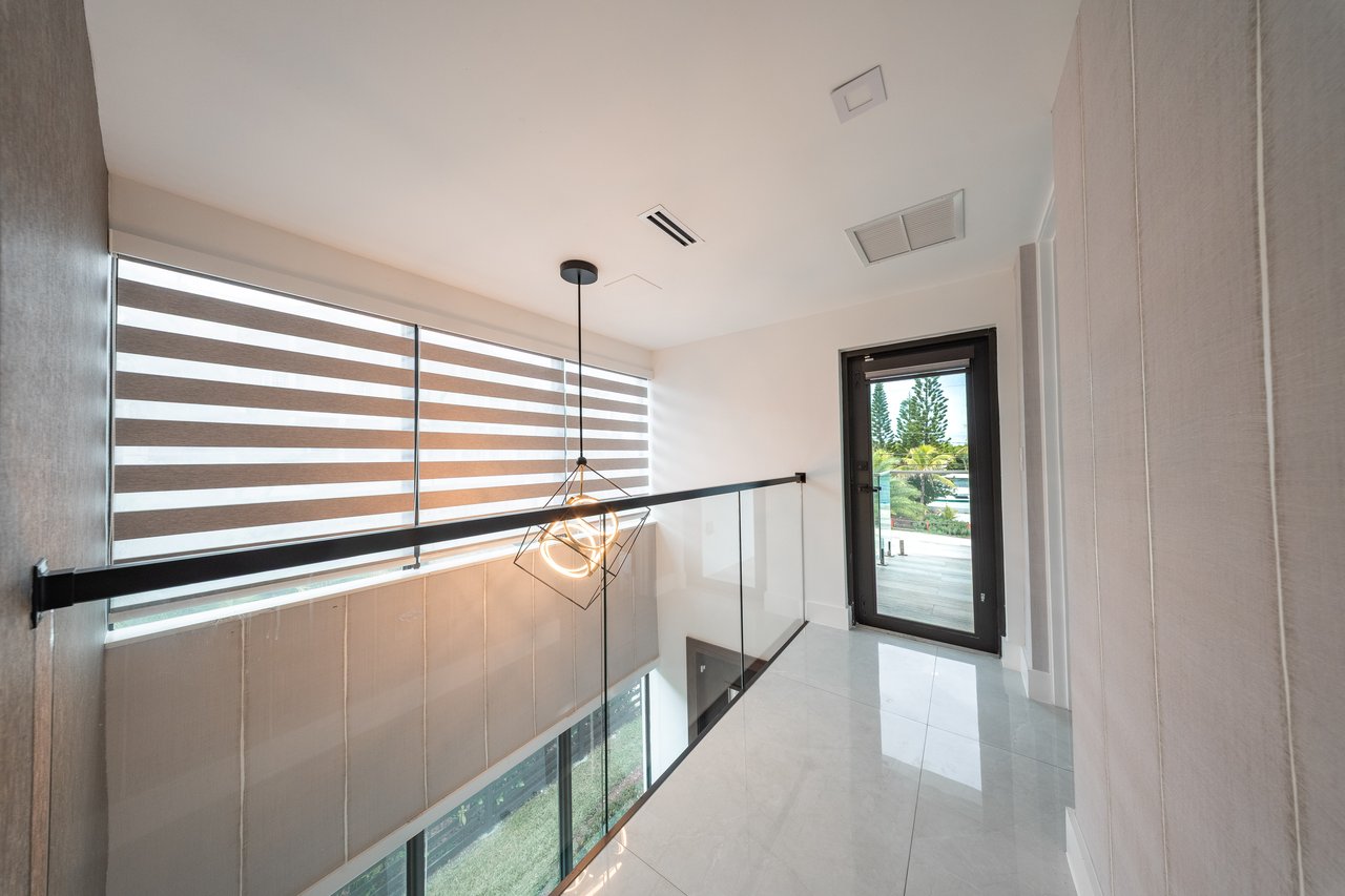 5601 N ocean