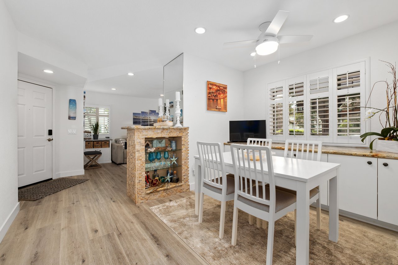 10 Corniche Drive D