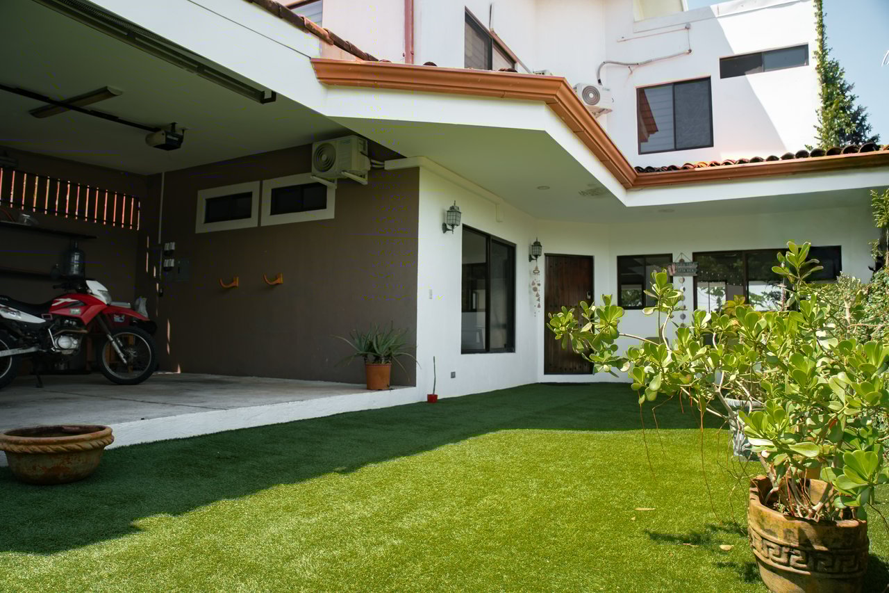 Casa Blanca | Your Valley View Oasis Minutes from Tamarindo