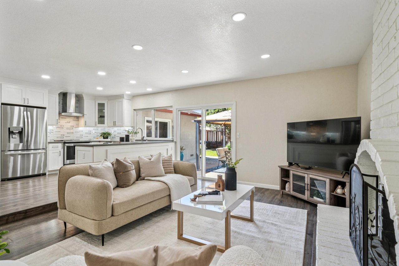 7403 Hillsdale Dr, West Pleasanton