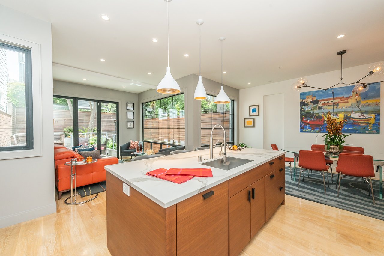 858 Ashbury