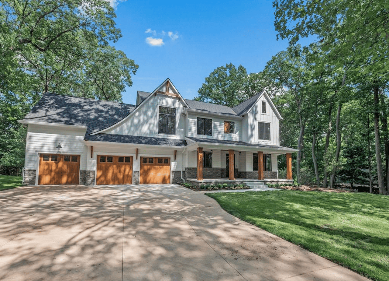 4375 DERRY ROAD