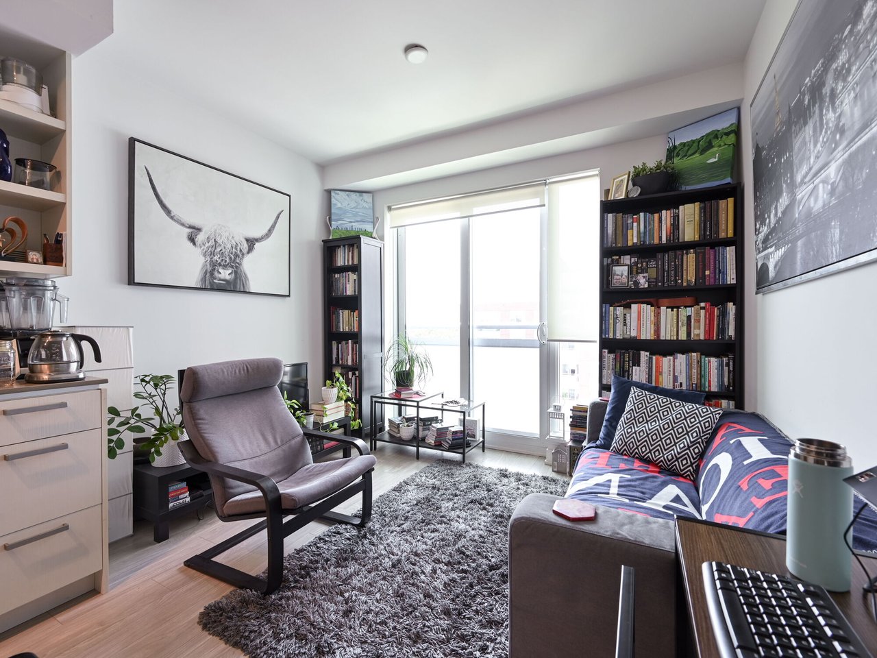 1830 Bloor St W Unit 813