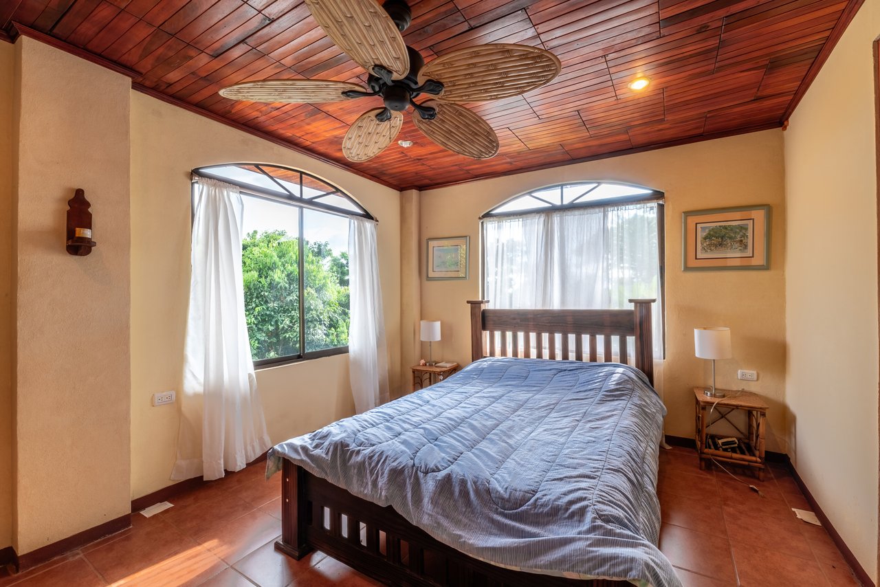 Fully Furnished 3-Bedroom Home in Tinamastes | 0.4 Acres