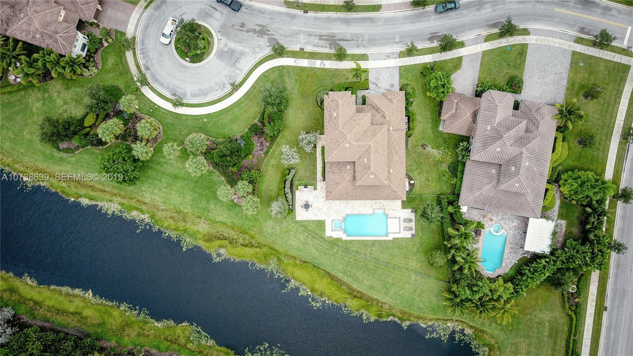10120 Red Bay Dr