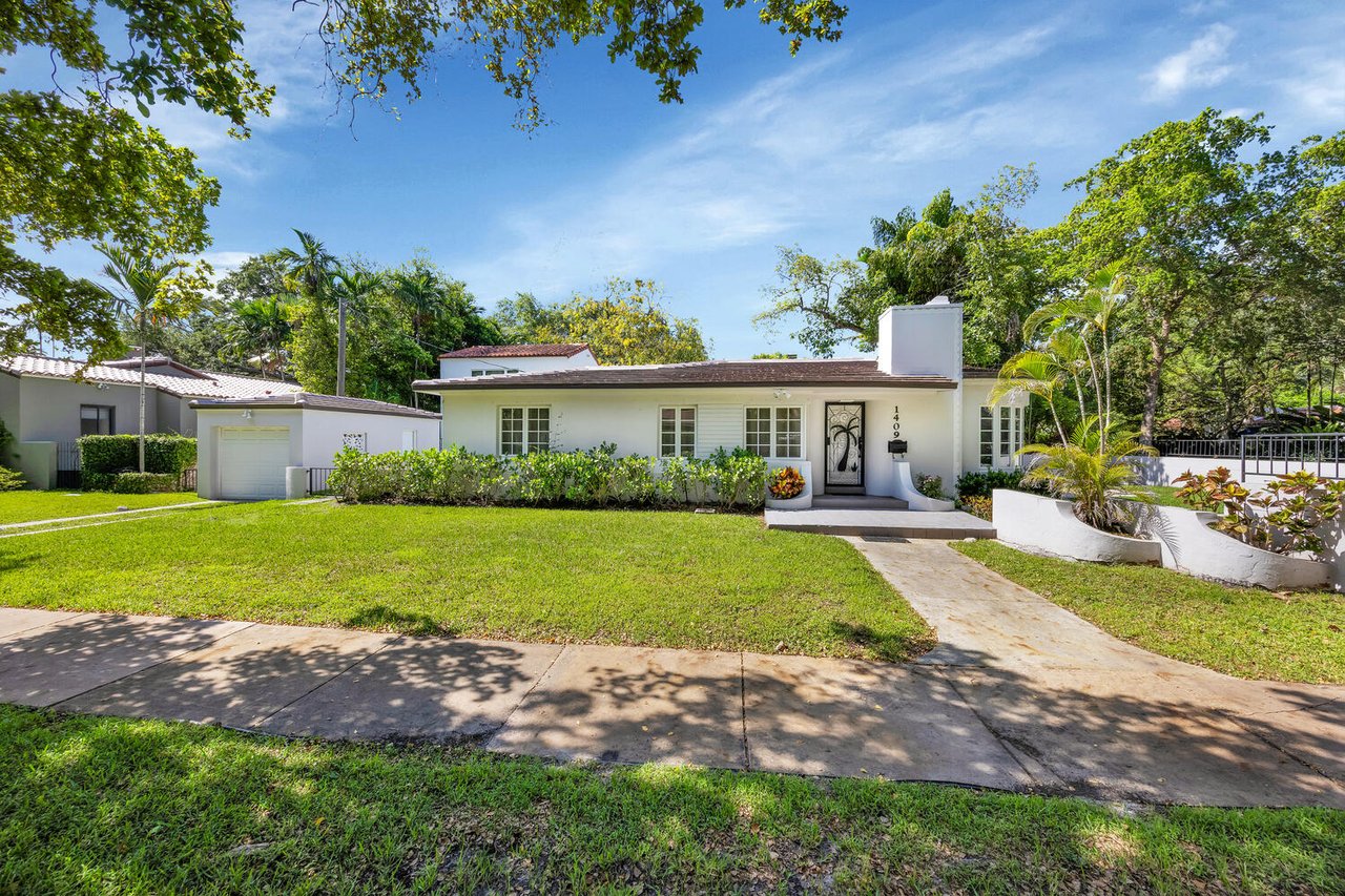 Art Deco Gem in Coral Gables