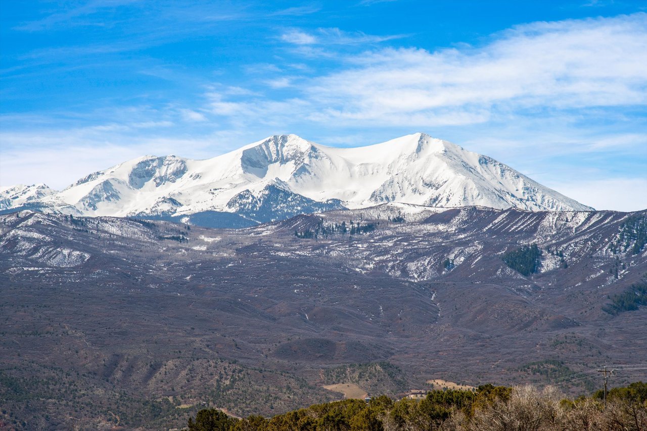 2024 Classic Contemporary Farmhouse with Staggering Mount Sopris Views