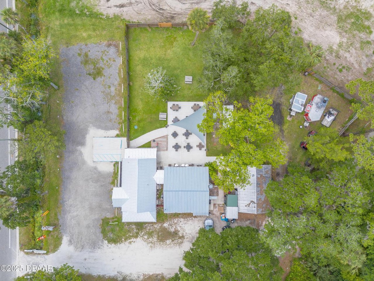 1001 Canal St
