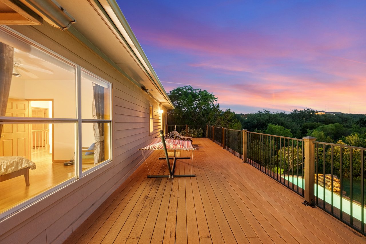 Tucked Away in West Lake Hills