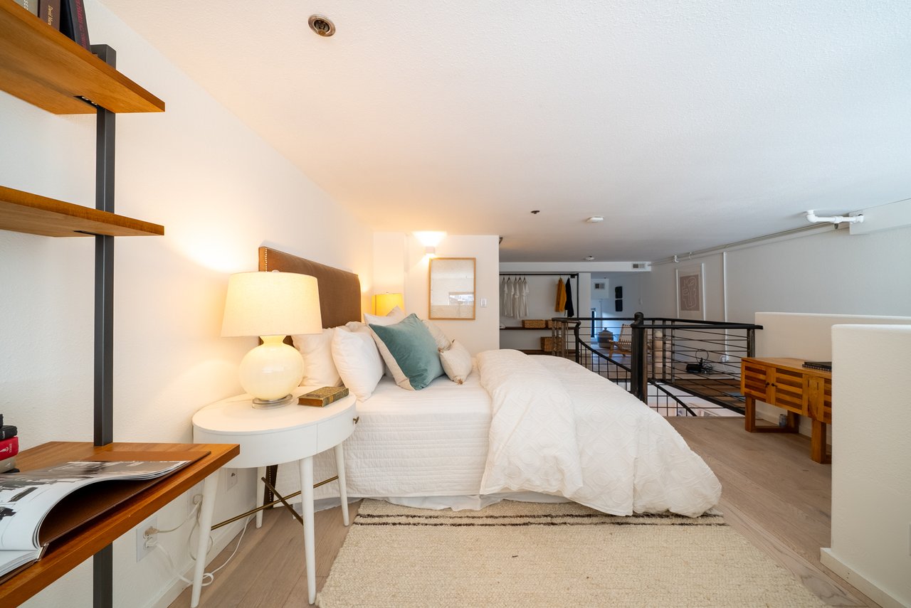 2301 Harrison St #203