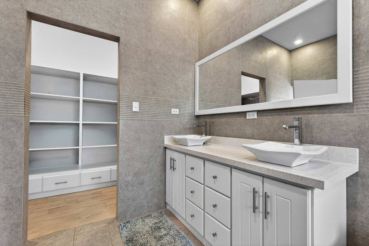 Jacarandas #38 | Tropical Townhome Close to Tamarindo