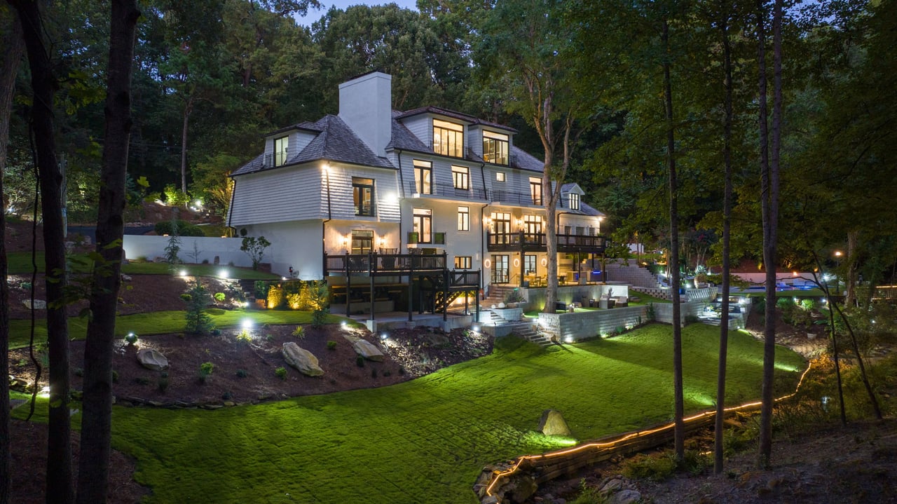 W Paces Ferry Drive