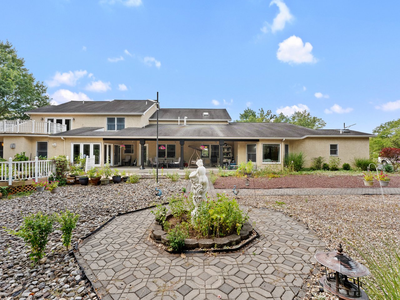 3461 Ernest Ln, Collegeville, PA 19426	