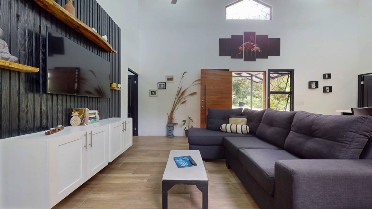 Contemporary Jungle Retreat in Tres Rios, Costa Rica