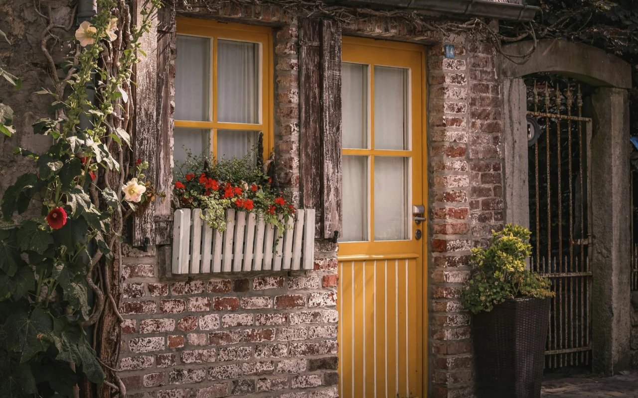 6 Quick Tips to Boost Your Home's Curb Appeal